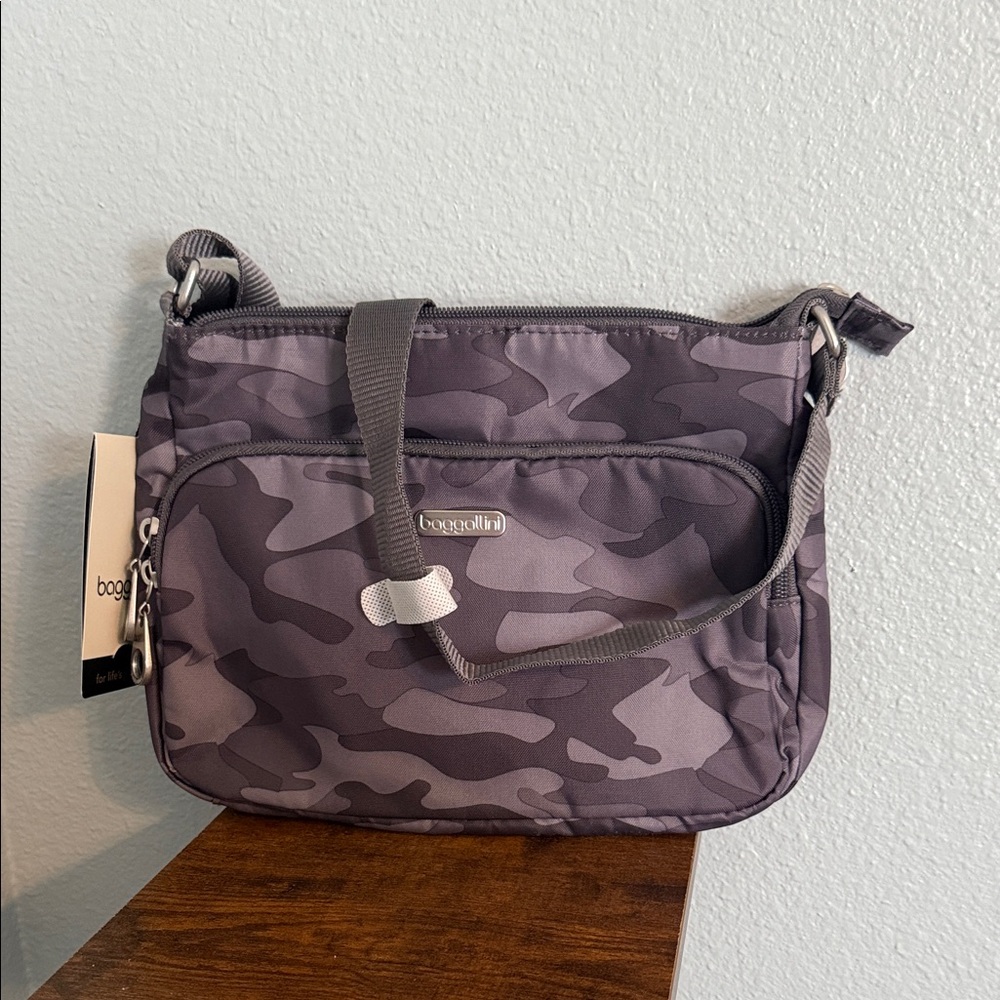 Baggallini Gray Camouflage Crossbody Bag